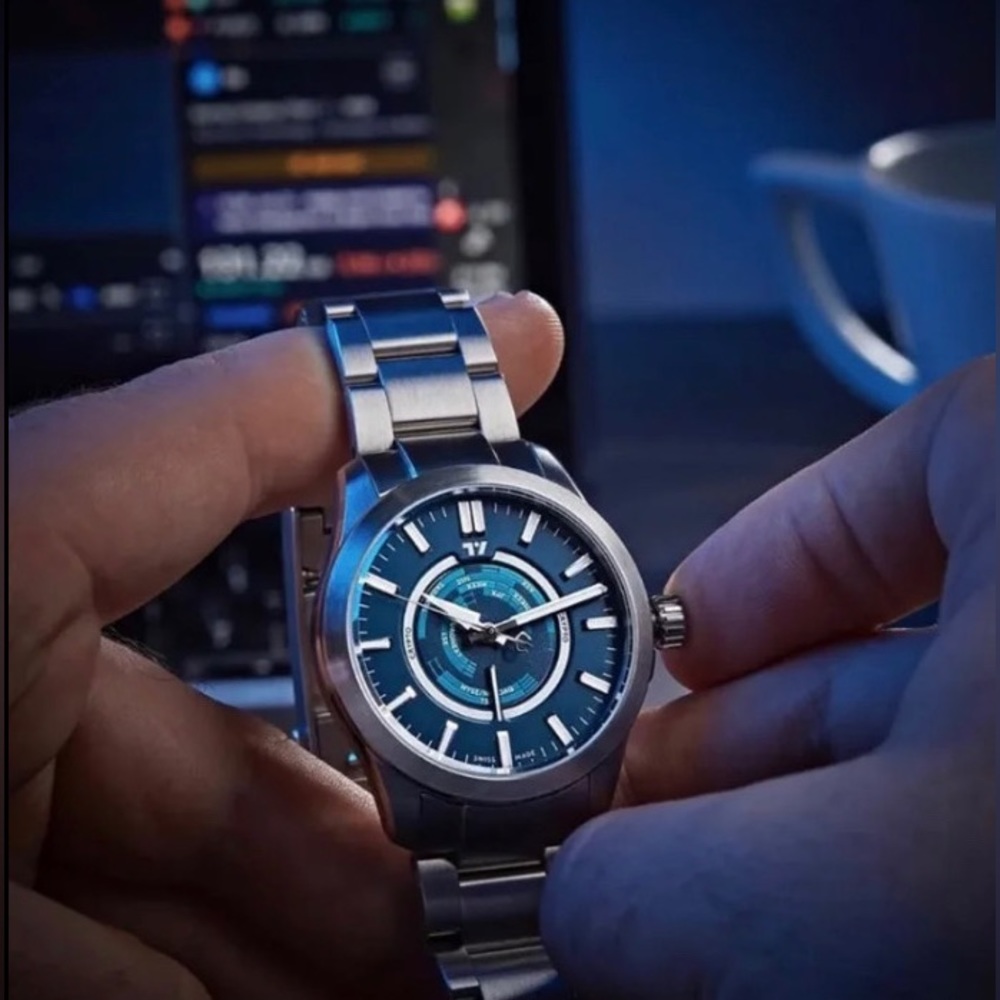 C63 TradeTime Mens Steel Watch - Christopher Ward x TradingView [Limited to 500]